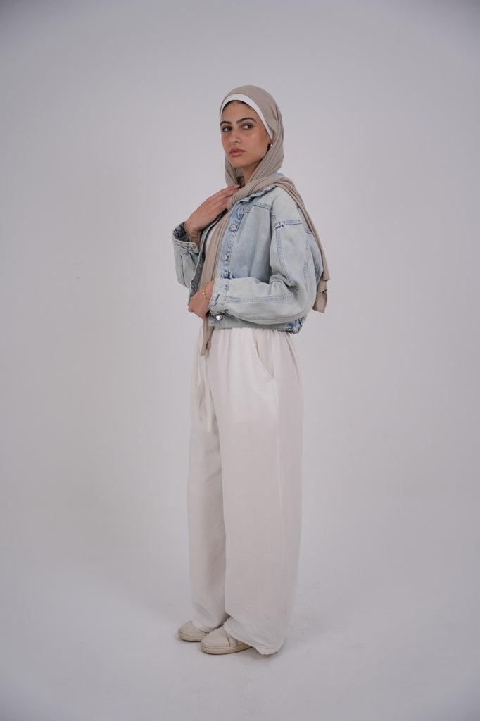 The Loose Non See-Through Linen – White