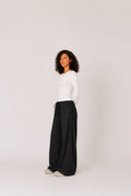 The Loose Non See-Through Linen – Black